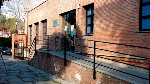 Vista del exterior del Centro Municipal de Mayores Vista del exterior del Centro Municipal de Mayores