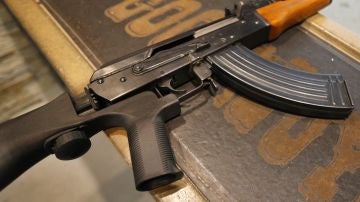Imagen de un fusil AK-47