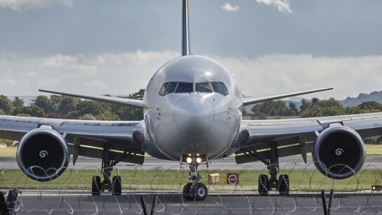 Imagen de archivo de un avi&oacute;n. 
