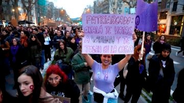 Cartel 8-M en Barcelona