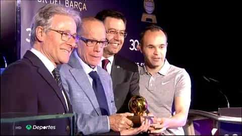 Luis Suárez, aislado por el coronavirus Luis Suárez, aislado por el coronavirus