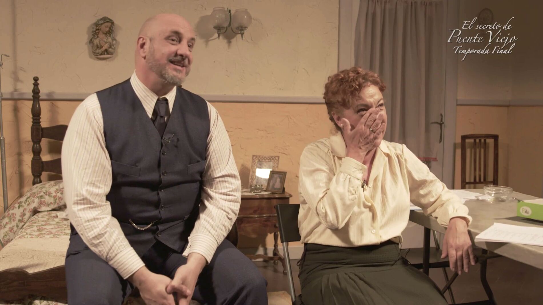La emocionante entrevista de Maribel Ripoll y C&eacute;sar Capilla rememorando su paso por 'El secreto de Puente Viejo' 