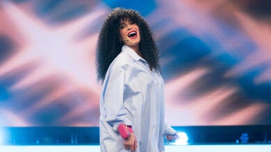 Pilar Rubio demuestra que la moda de los 80 vuelve a ser tendencia