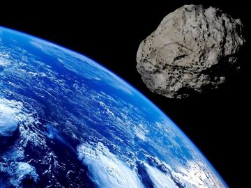 Un asteroide de un kilómetro se acerca a la Tierra 