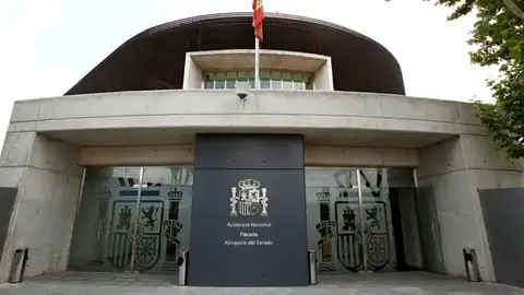 Fachada de la Audiencia Nacional Fachada de la Audiencia Nacional