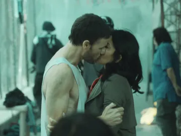 La dulce despedida entre Antonio y Angelita dentro de prisión La dulce despedida entre Antonio y Angelita dentro de prisión