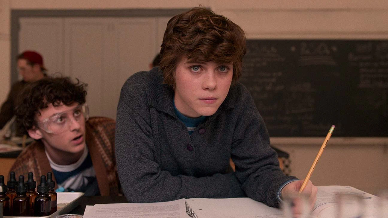 Sophia Lillis y Wyatt Oleff en 'Esta mierda me supera' Sophia Lillis y Wyatt Oleff en 'Esta mierda me supera'