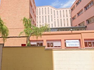 Educación cierra dos semanas una escuela de Badalona por el coronavirus