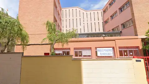 Educación cierra dos semanas una escuela de Badalona por el coronavirus Educación cierra dos semanas una escuela de Badalona por el coronavirus