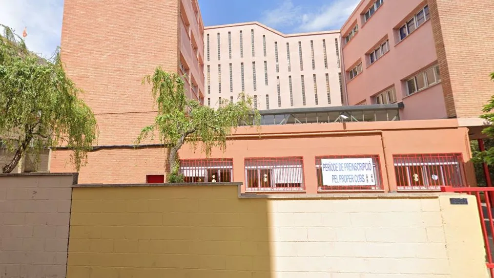 Educación cierra dos semanas una escuela de Badalona por el coronavirus Educación cierra dos semanas una escuela de Badalona por el coronavirus