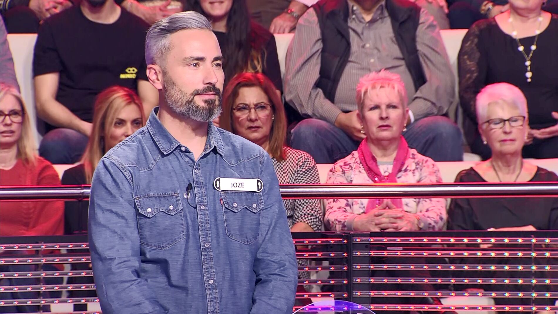 El extra&ntilde;o satisfyer para el que Joze quiere ganar dinero en '&iexcl;Ahora caigo!'