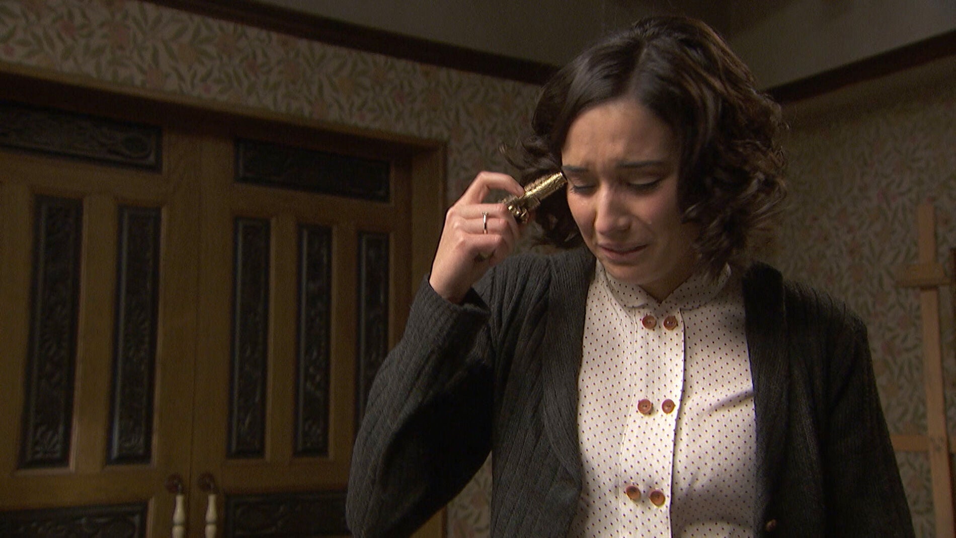 Rosa, al borde del suicidio en su propia casa