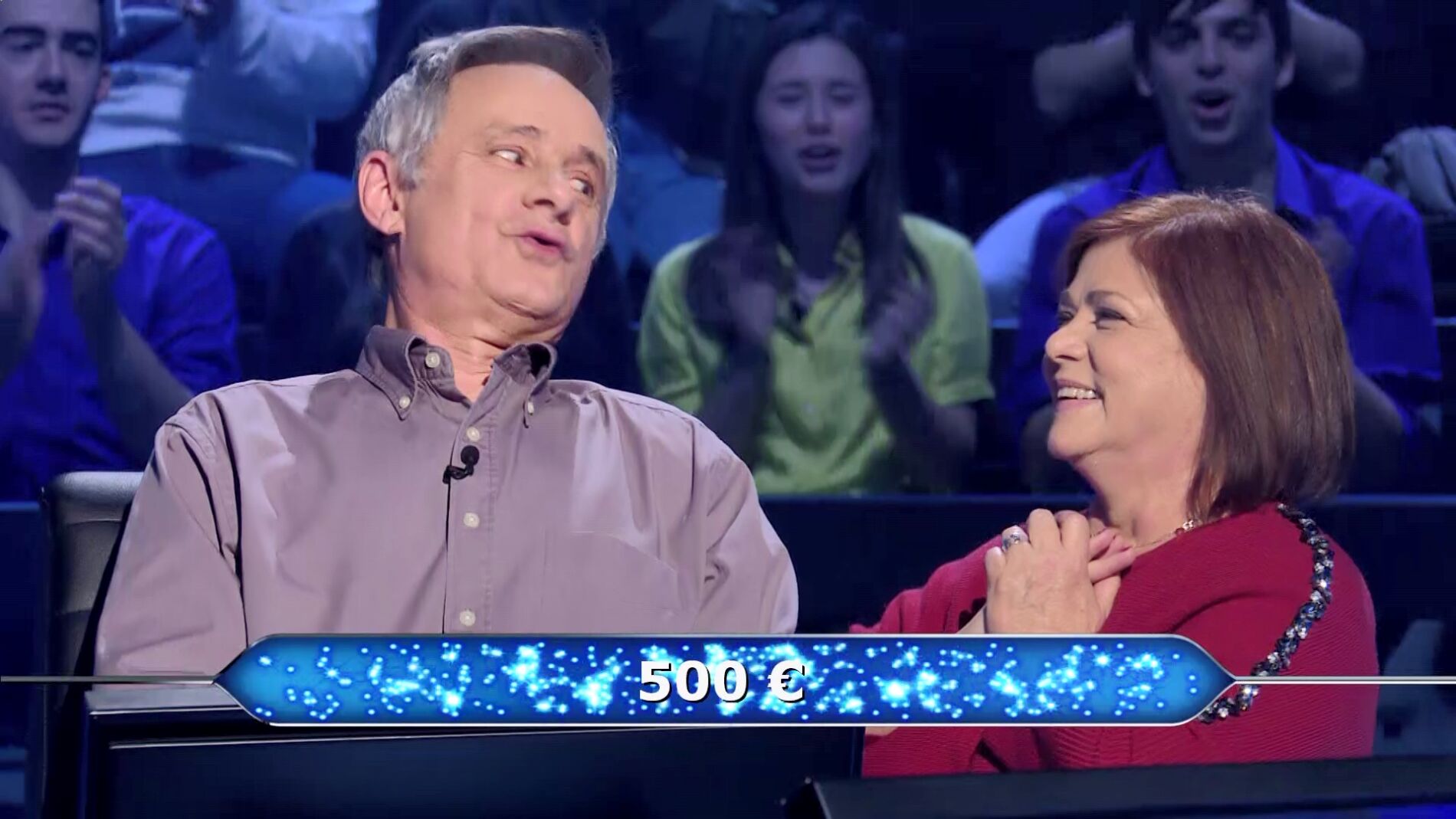 La mujer de Javier Ajo le canta, literalmente, la respuesta en '¿Quién quiere ser millonario?' 