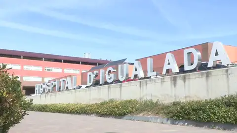 El brote de coronavirus en el Hospital de Igualada deja una muerte, 20 positivos y a 200 sanitarios aislados El brote de coronavirus en el Hospital de Igualada deja una muerte, 20 positivos y a 200 sanitarios aislados