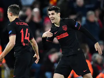 Marcos Llorente y Álvaro Morata celebran un gol en Anfield Marcos Llorente y Álvaro Morata celebran un gol en Anfield