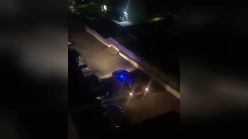 La polic&iacute;a italiana patrulla por las calles para evitar m&aacute;s contagios por el coronavirus: &iexcl;Qu&eacute;ndense en sus casas!