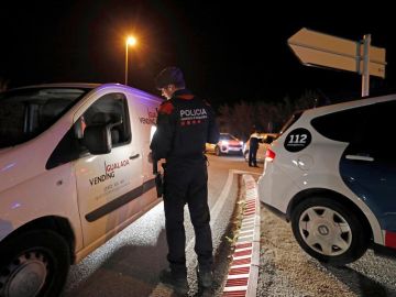 Los Mossos d'Esquadra controlan el acceso a Igualada.