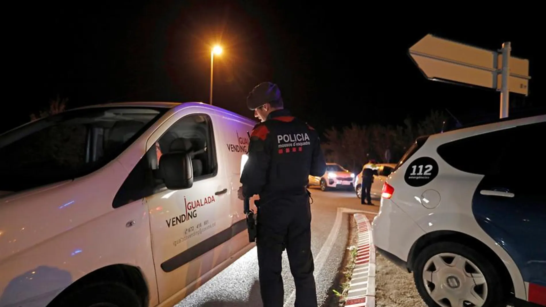 Los Mossos d'Esquadra controlan el acceso a Igualada. Los Mossos d'Esquadra controlan el acceso a Igualada.