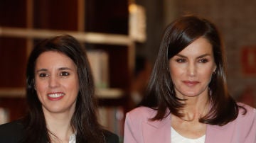 Irene Montero y la reina Letizia durante su reunión el pasado 6 de marzo