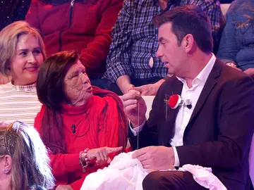 El consejo de sostenibilidad por el que Arturo Valls tiene un surrealista percance en '¡Ahora caigo!' El consejo de sostenibilidad por el que Arturo Valls tiene un surrealista percance en '¡Ahora caigo!'