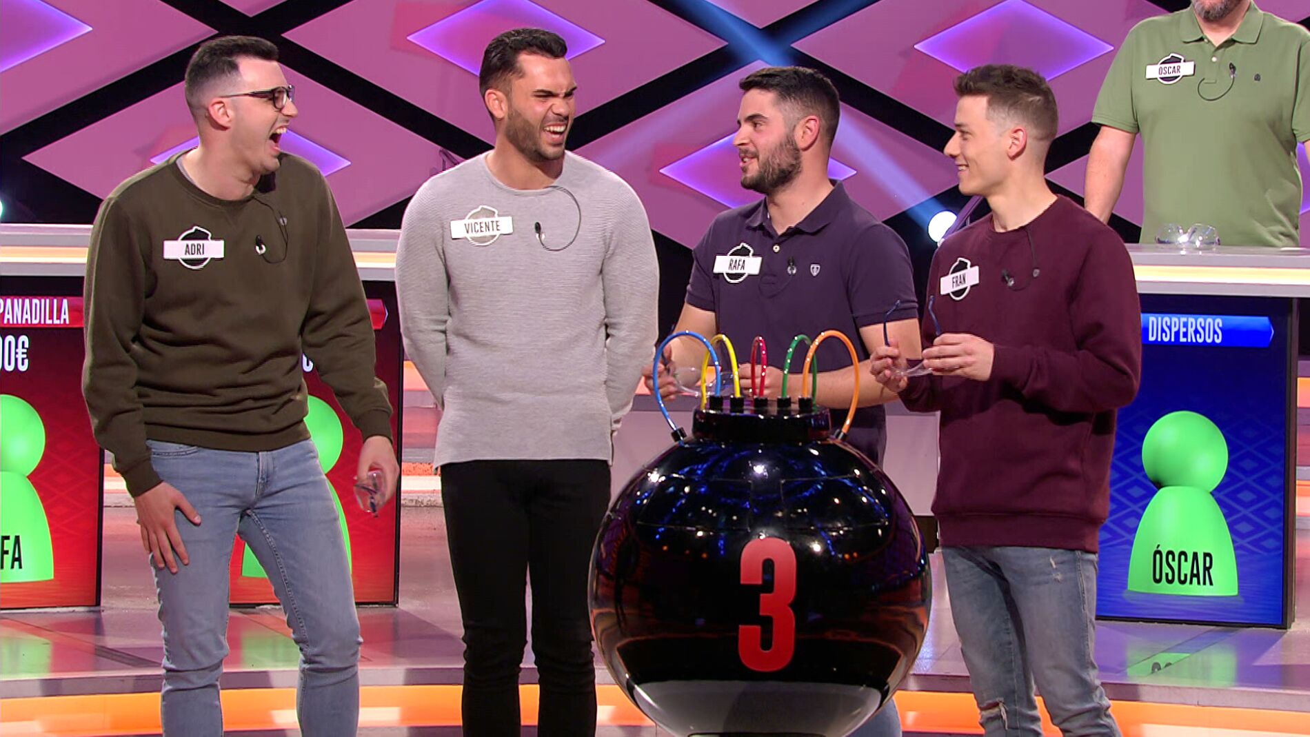 El &lsquo;Clan empanadilla&rsquo; destapa en &lsquo;&iexcl;Boom!&rsquo; el curioso origen de su nombre 