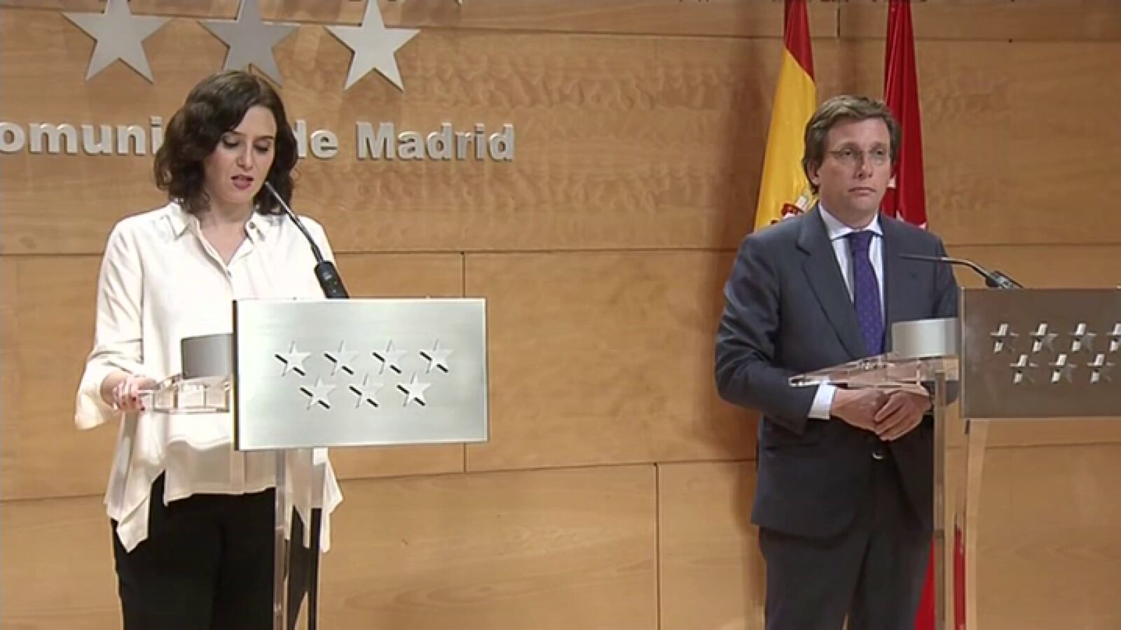 Rueda de prensa de Isabel Díaz Ayuso y José Luis Martínez-Almeida, streaming en directo