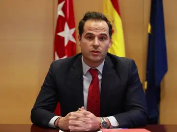 Ignacio Aguado: "Pido comprensión, paciencia y confianza a todos los madrileños" Ignacio Aguado: "Pido comprensión, paciencia y confianza a todos los madrileños"