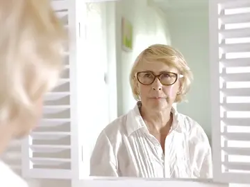 Cómo debes cuidar tu piel durante la menopausia para verte más joven Cómo debes cuidar tu piel durante la menopausia para verte más joven