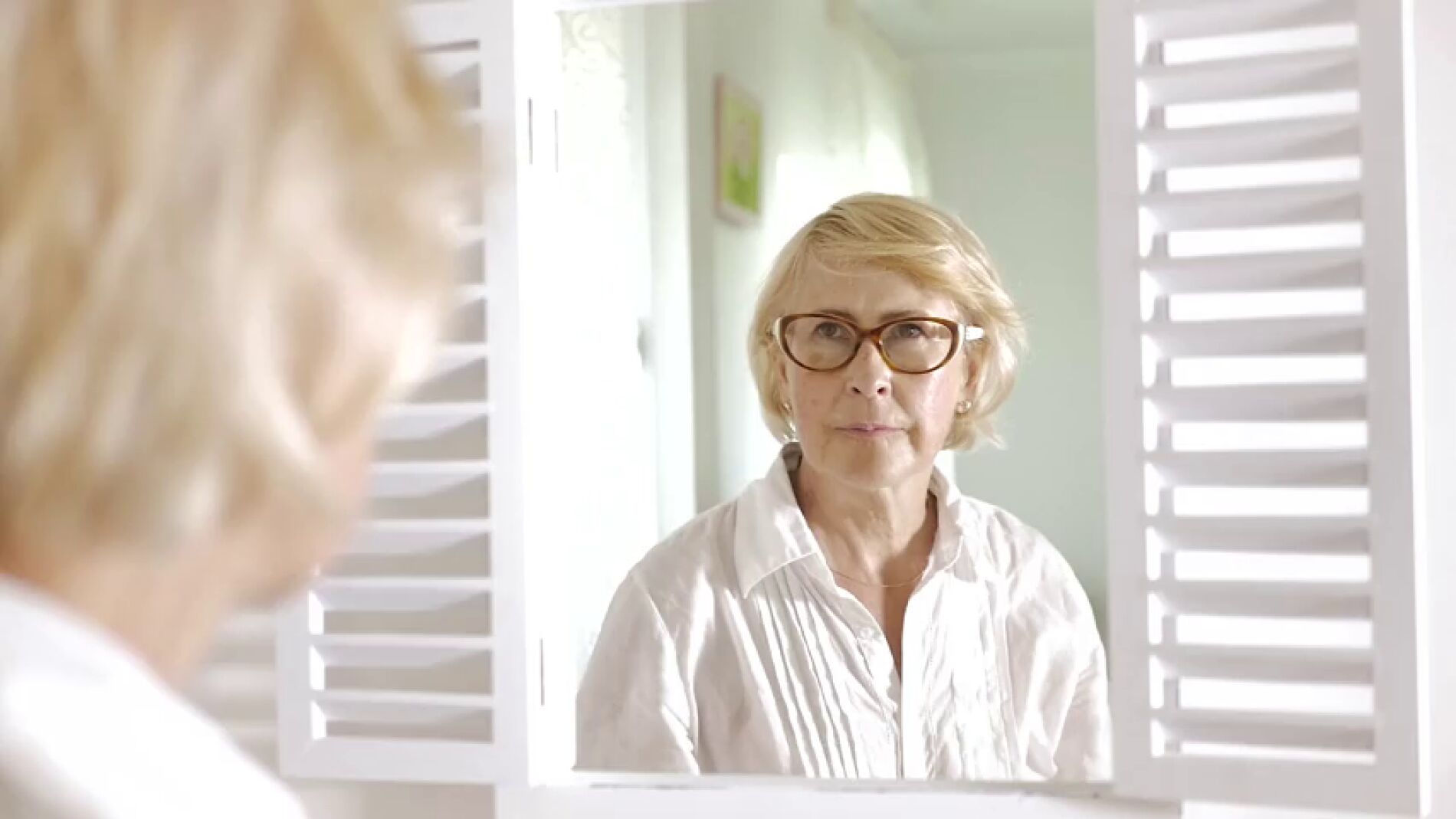 Cómo debes cuidar tu piel durante la menopausia para verte más joven