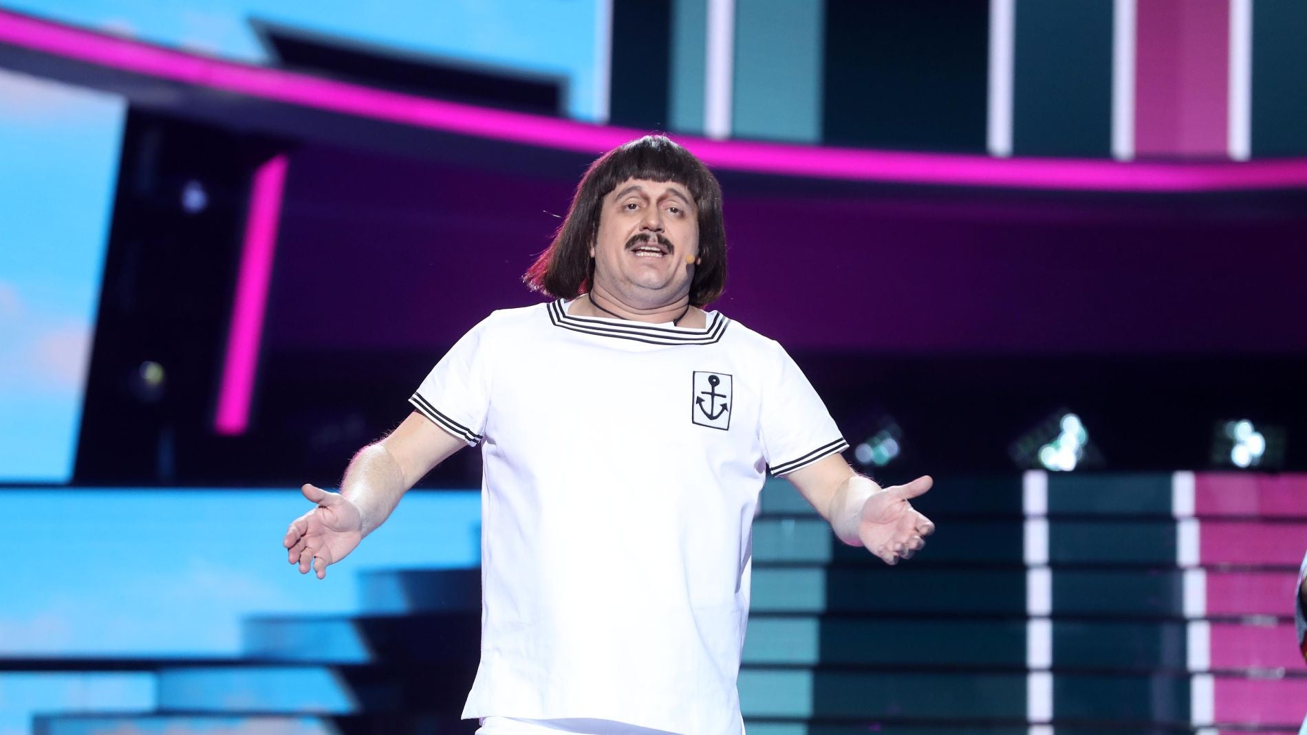 El Monaguillo llena el plató de ritmo como Two Man Sound en ‘Charlie Brown’