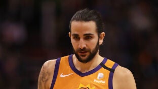 Ricky Rubio, con los Suns