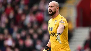 Pepe Reina, con el Aston Villa Pepe Reina, con el Aston Villa