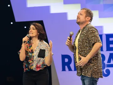 “No daba un duro por vosotros”, Silvia Abril y El Monaguillo cantan al revés un clásico de José Luis Perales “No daba un duro por vosotros”, Silvia Abril y El Monaguillo cantan al revés un clásico de José Luis Perales