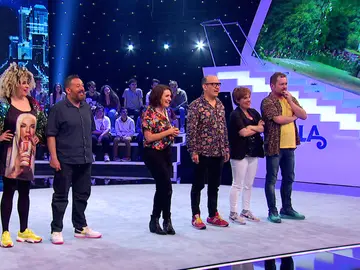 ¿Un ganador al azar? Una señora del público elige al cómico más divertido de este ‘Me resbala’… ¡sin acordarse de cómo se llama! ¿Un ganador al azar? Una señora del público elige al cómico más divertido de este ‘Me resbala’… ¡sin acordarse de cómo se llama!
