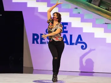 Arturo Valls se suma a la divertida prueba de la ‘Fotomímica’ Arturo Valls se suma a la divertida prueba de la ‘Fotomímica’