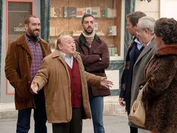 Marcelino y Pelayo se rebelan contra Manolo y sus 'guardaespaldas' Marcelino y Pelayo se rebelan contra Manolo y sus 'guardaespaldas'