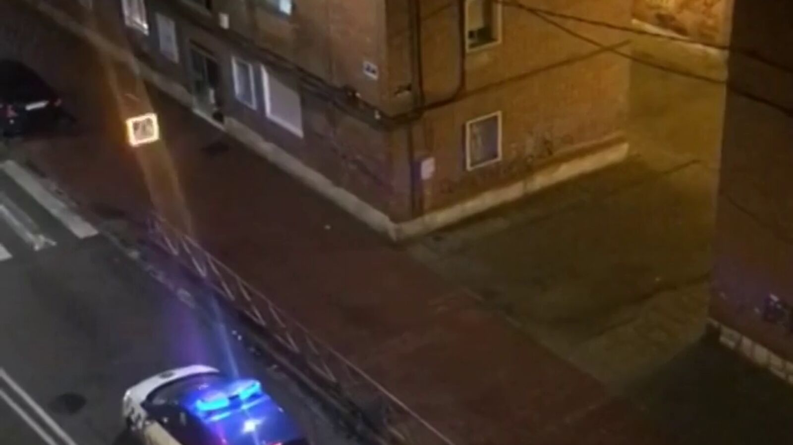 Las dificultades de la policía para que algunos vecinos de Valladolid respeten el confinamiento por el coronavirus