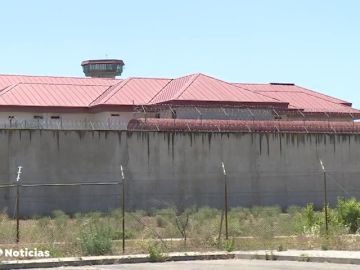 Los funcionarios de prisiones piden más protección y material frente al COVID-19