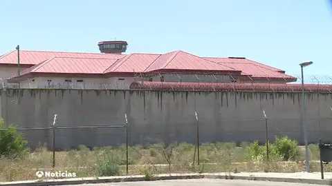 Los funcionarios de prisiones piden más protección y material frente al COVID-19 Los funcionarios de prisiones piden más protección y material frente al COVID-19