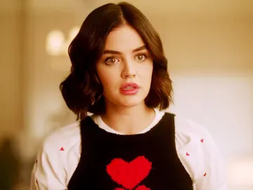 Lucy Hale en 'Katy Keene' Lucy Hale en 'Katy Keene'