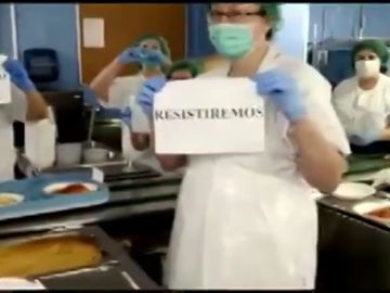 El emotivo vídeo de ánimo de las cocineras del Hospital de Alcalá de Henares azotado por el coronavirus