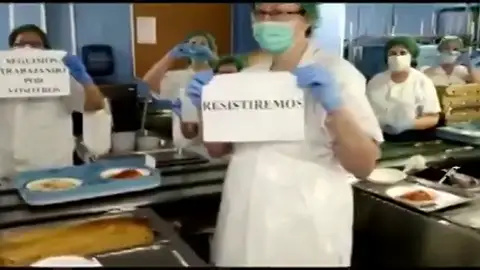 El emotivo vídeo de ánimo de las cocineras del Hospital de Alcalá de Henares azotado por el coronavirus El emotivo vídeo de ánimo de las cocineras del Hospital de Alcalá de Henares azotado por el coronavirus