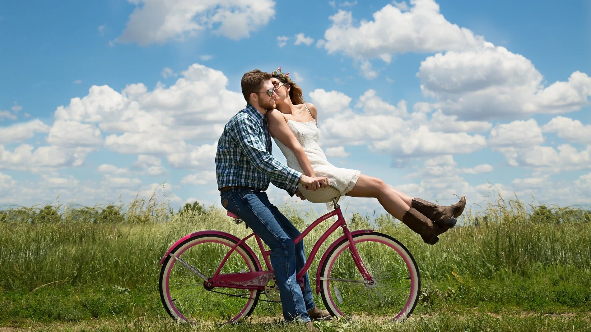 Primavera 2020: La primavera aumenta el deseo sexual Primavera 2020: La primavera aumenta el deseo sexual