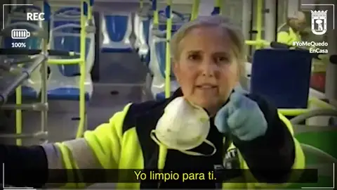 Trabajadora de la EMT Trabajadora de la EMT