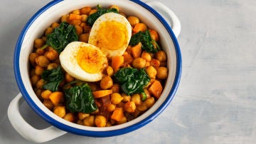Plato de garbanzos Plato de garbanzos