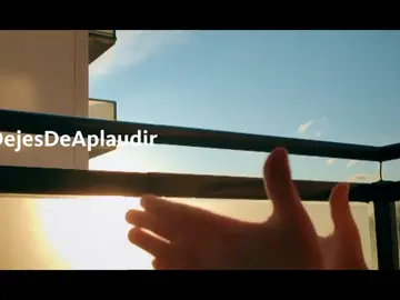 El emocionante mensaje de la Selección y Luis Enrique en la crisis del coronavirus: "España no sabe rendirse" El emocionante mensaje de la Selección y Luis Enrique en la crisis del coronavirus: "España no sabe rendirse"