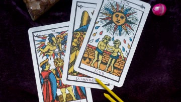 Aprovecha El Confinamiento Para Aprender A Echar El Tarot