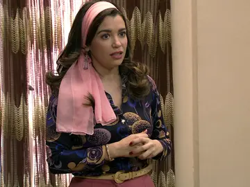 Amelia, cada vez más unida a Marina Amelia, cada vez más unida a Marina