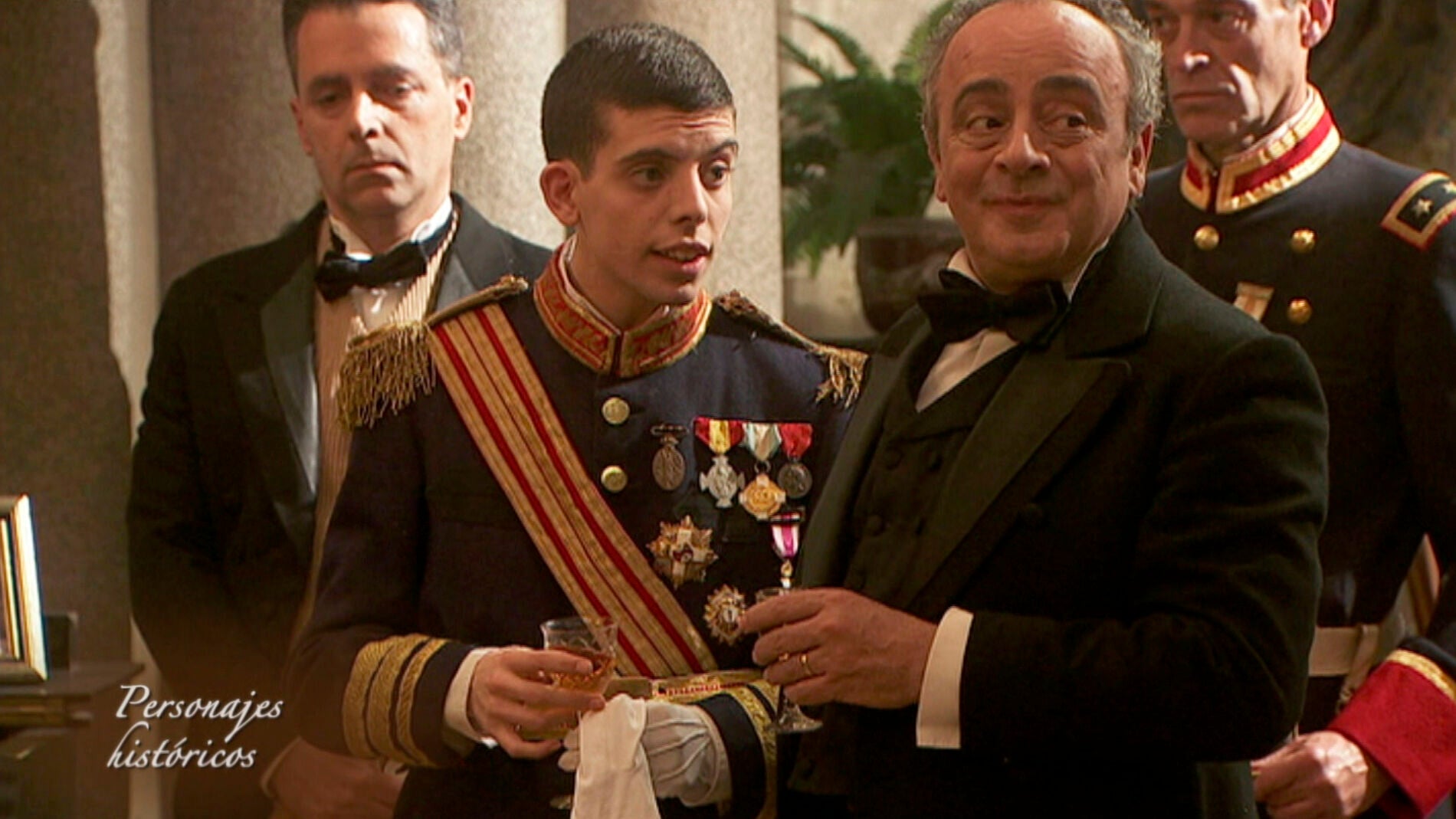 Alfonso XIII o Novoa Santos, los personajes hist&oacute;ricos que han pasado por Puente Viejo 