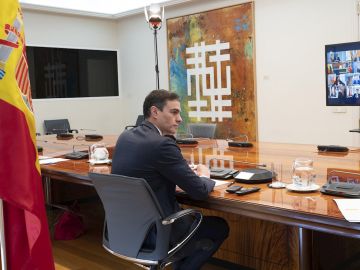A3 Noticias Fin de Semana (05-04-20) Pedro Sánchez asegura que las comunidades recibirán un millón de test de coronavirus y gestiona cómo alojar a enfermos asintomáticos